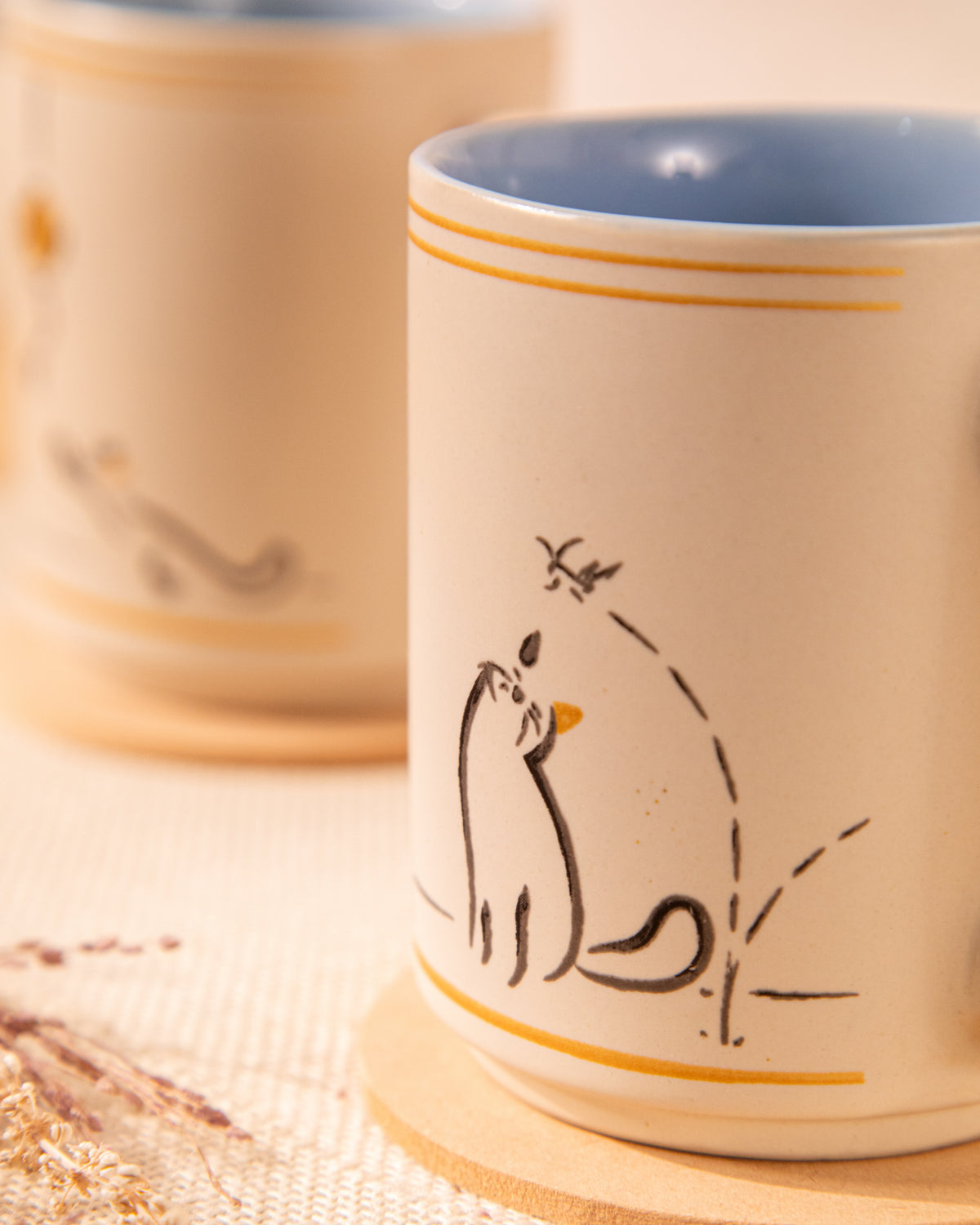 Kuro - The Curious Cat Mugs