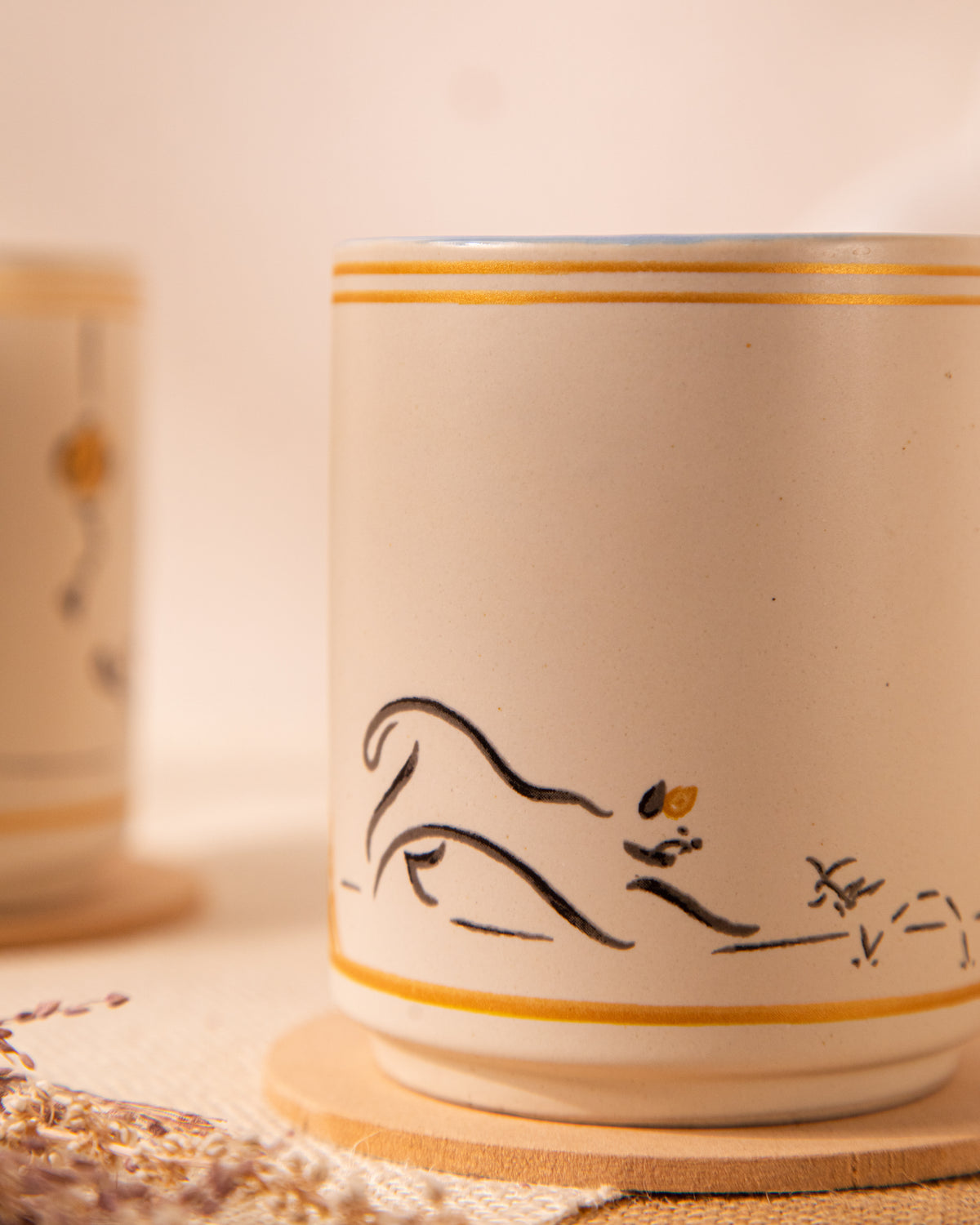 Kuro - The Curious Cat Mugs