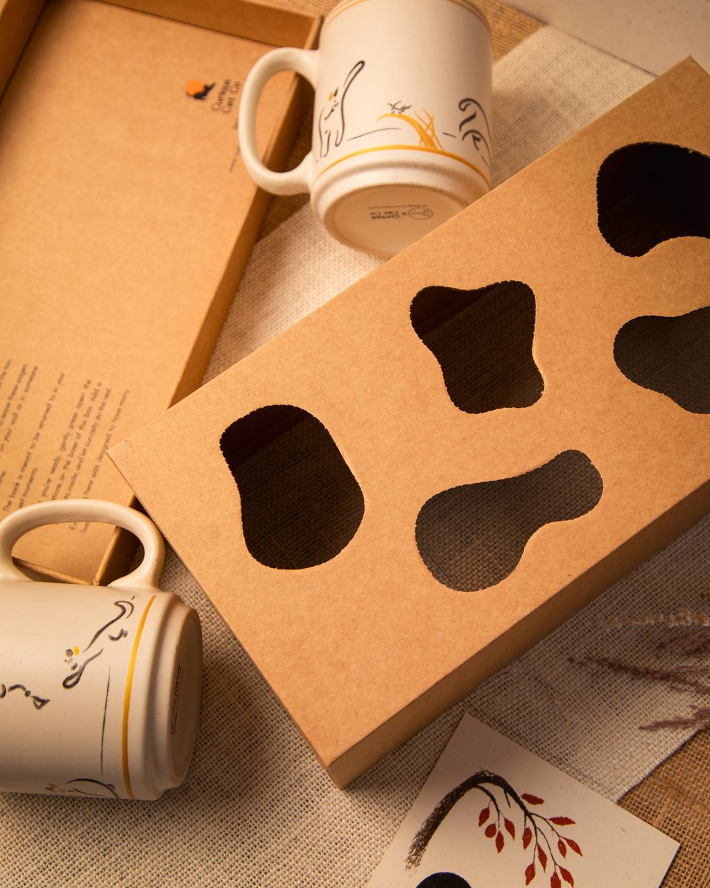 Kuro - The Curious Cat Mugs