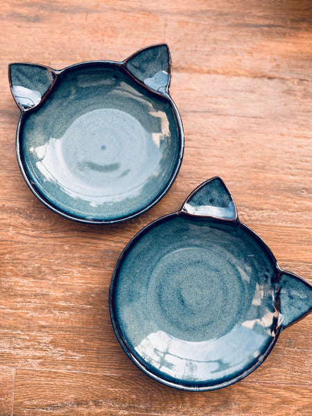 Minimalist Ceramic Feeder Bowls